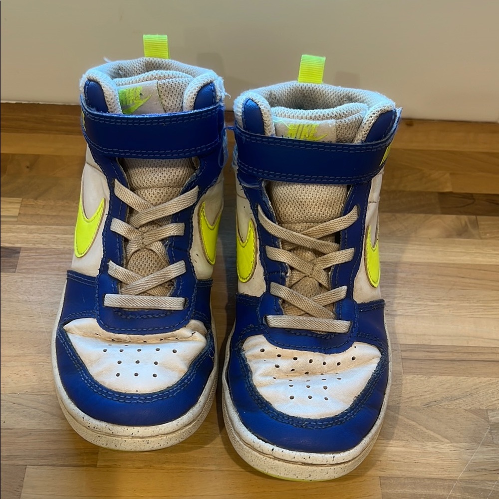 Nike Kids Sneakers - Blue and Neon Yellow